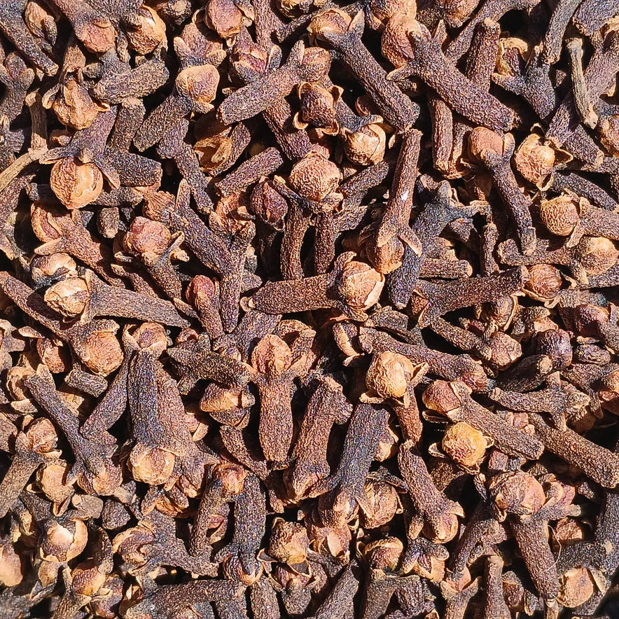 Kvapniųjų gvazdikmedžių pumpurų eterinis aliejus (Eugenia Caryophyllus) 10 ml