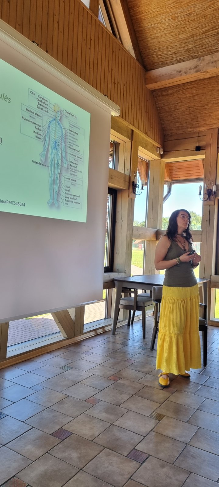 Aromaterapijos kursas, skirtas pažinti eterinių aliejų biochemiją